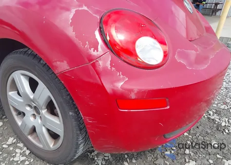 2007 Volkswagen New Beetle 2.5 z USA, uszkodzony, nr VIN 3VWRW31C87M506454